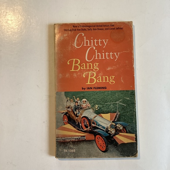 4 /💲20 🤑 1969 Chitty Chitty Bang Bang book - Picture 1 of 5